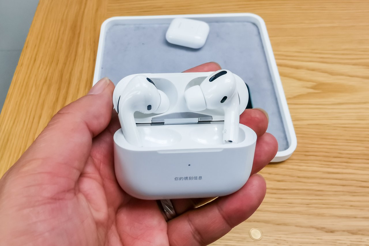 Auch die neuen AirPods Pro kriegst du in anderen Farben.