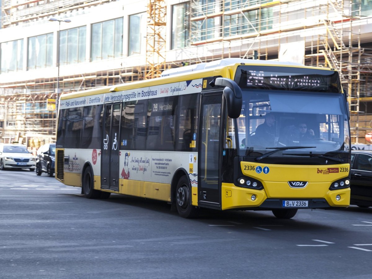 Bus der Berliner Verkehrsbetriebe (BVG)