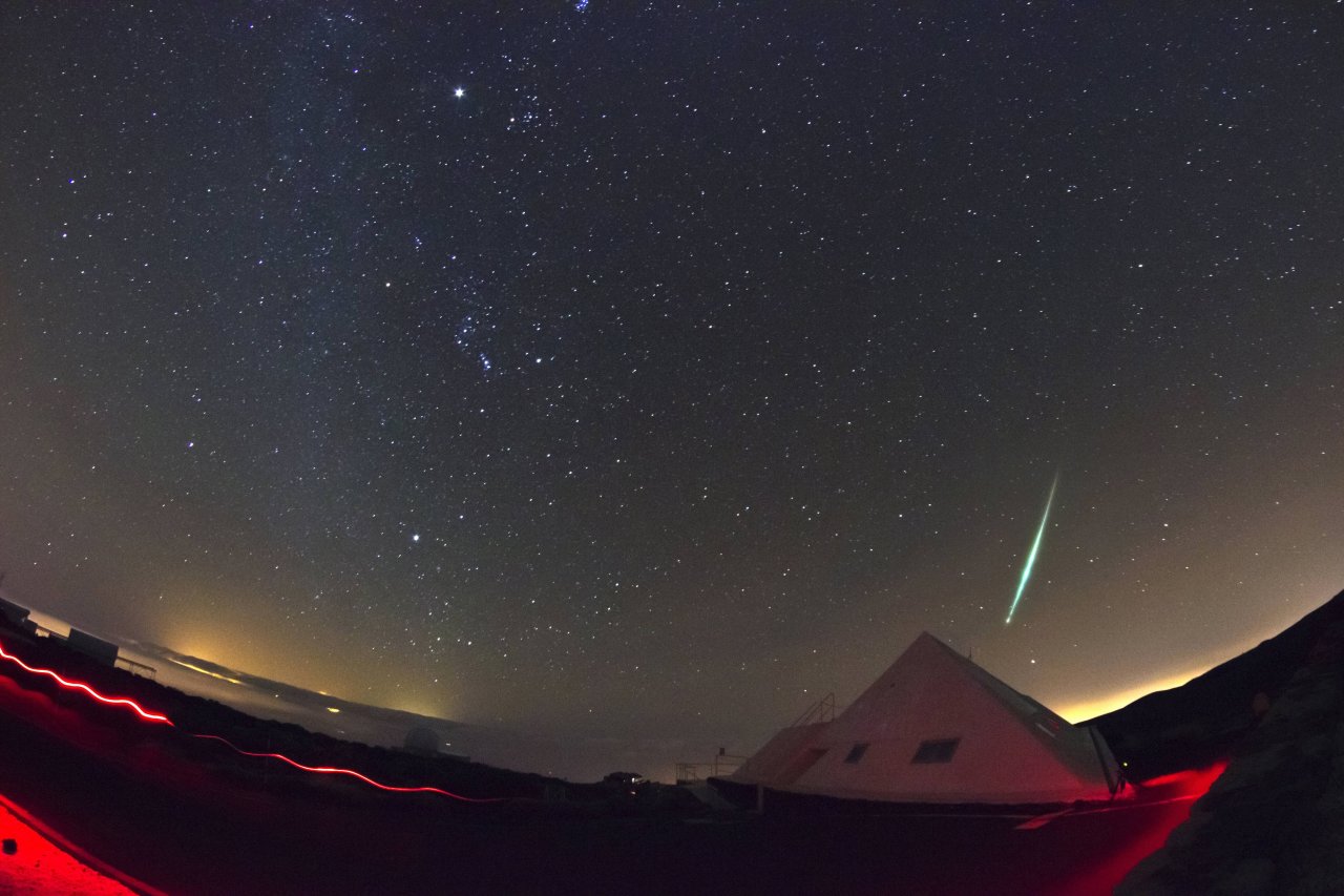 Ein Bolide ist eine besonders lichtintensive Sternschnuppe.