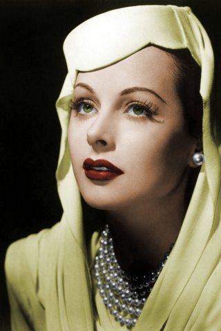 Hedy Lamarr wurde von einem Regisseur als "schönste Frau der Welt" bezeichnet.