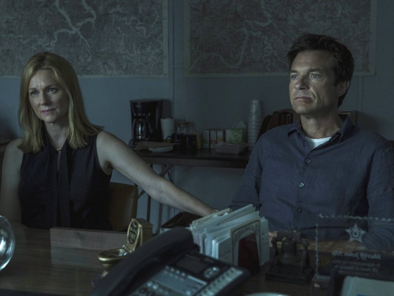 Laura Linney und Jason Bateman in Ozark