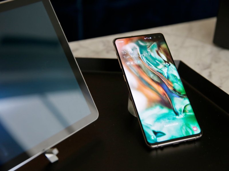 And the winner is: das Samsung Galaxy S10. Verbraucherschützer finden