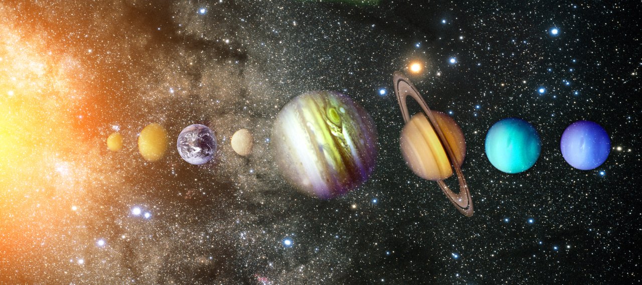 Acht Planeten gibt es im Sonnensystem. Aber welcher ist der Kleinste?