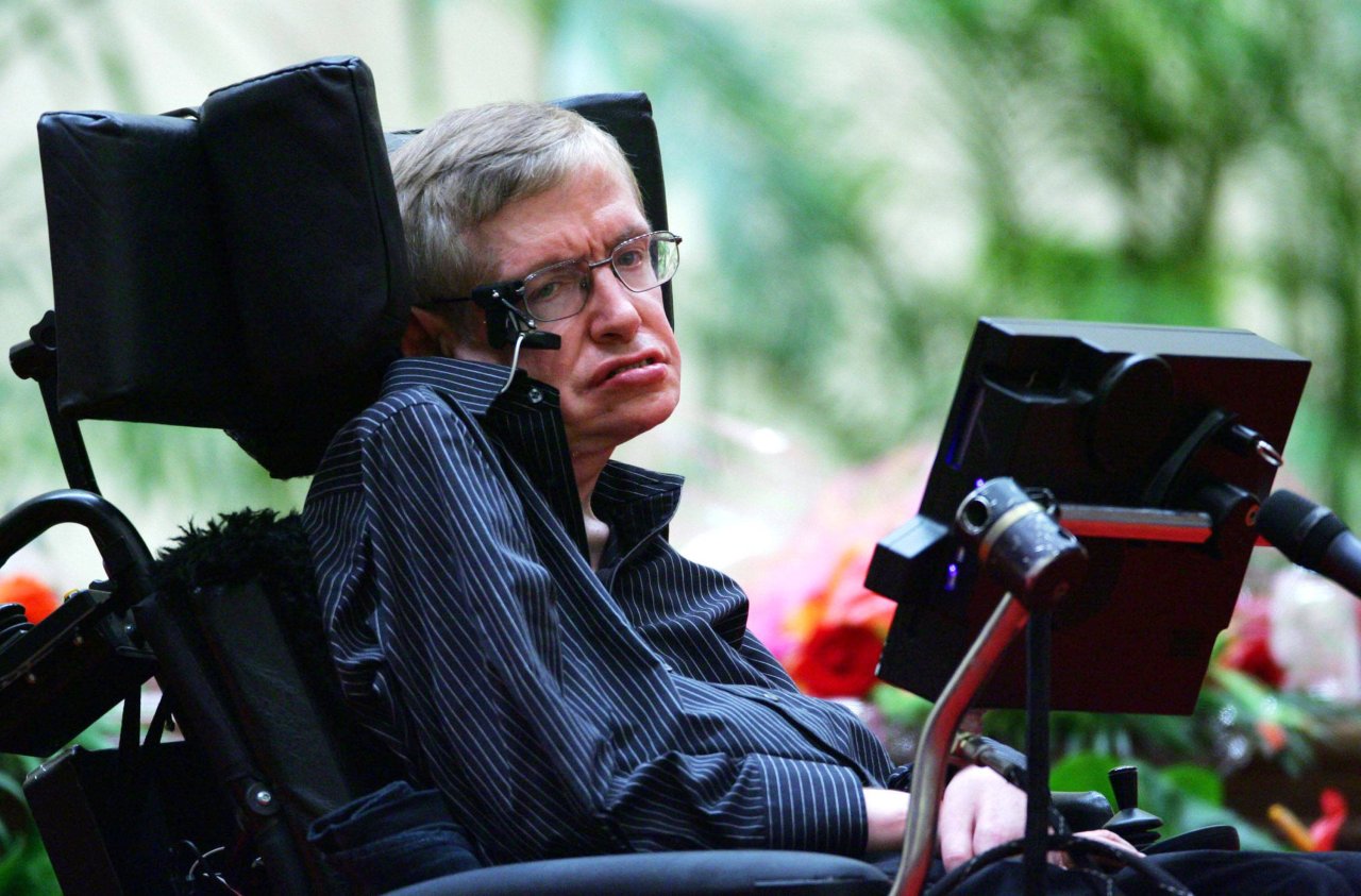 Die Menschheit steht vor dem Ende: Doch Stephen Hawking hatte eine Lösung, um uns zu retten.