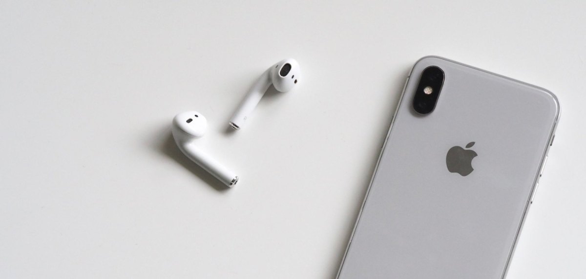 iPhone und AirPods