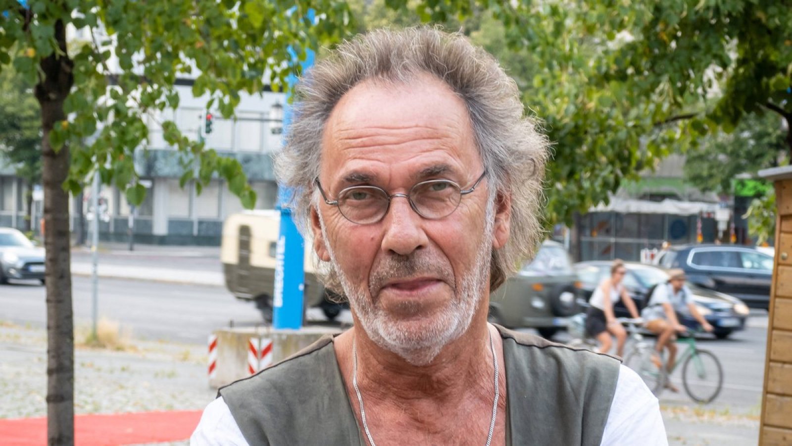 Hugo Egon Balder verabschiedet sich von Sat.1 Futurezone