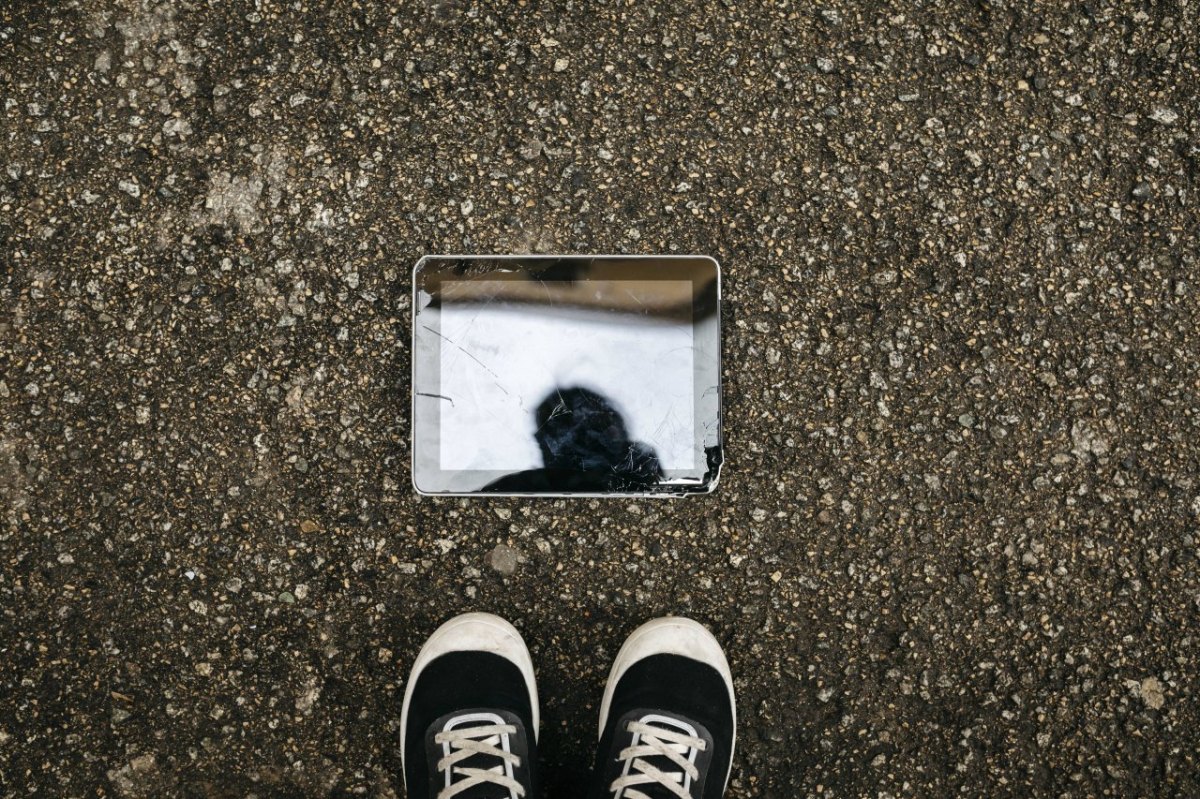 Eine ungeschickte Bewegung und das iPad landet auf dem Boden. Ist dann etwas kaputt