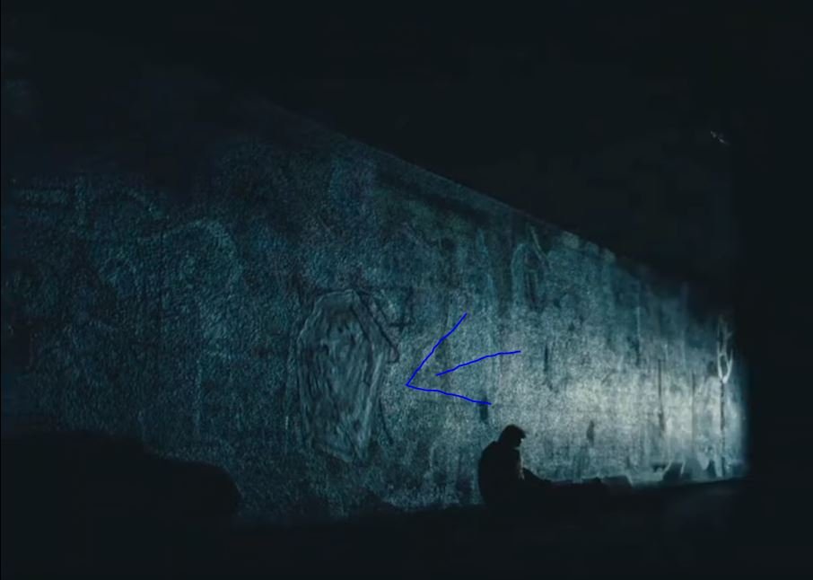 Was hat es mit dem "Maze"-Graffiti an der Wand in der realen Welt auf sich? Der Comic-Con "Westworld" Staffel 3 Trailer wirft viele Fragen auf.