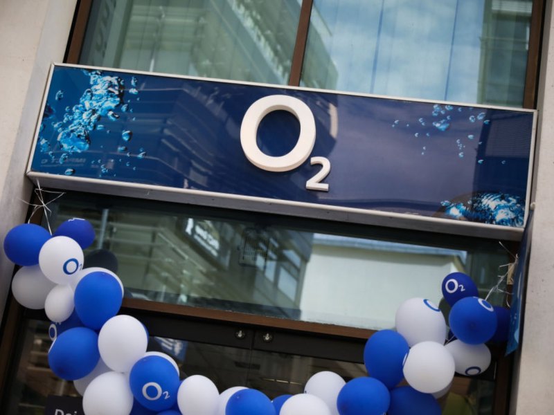 o2-Store mit Ballons