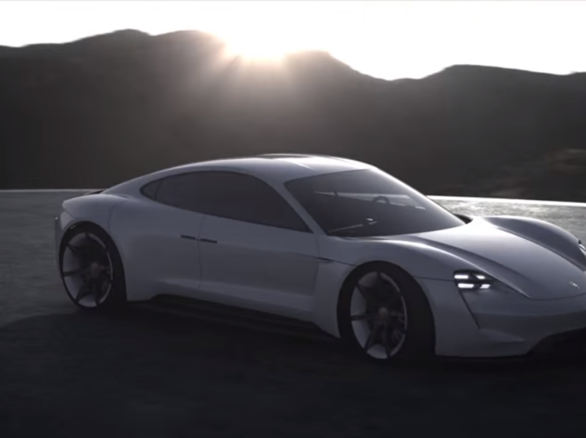 Elektroauto Porsche Mission E