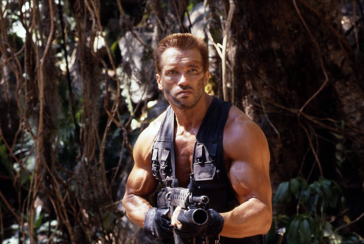 predator arnold schwarzenegger