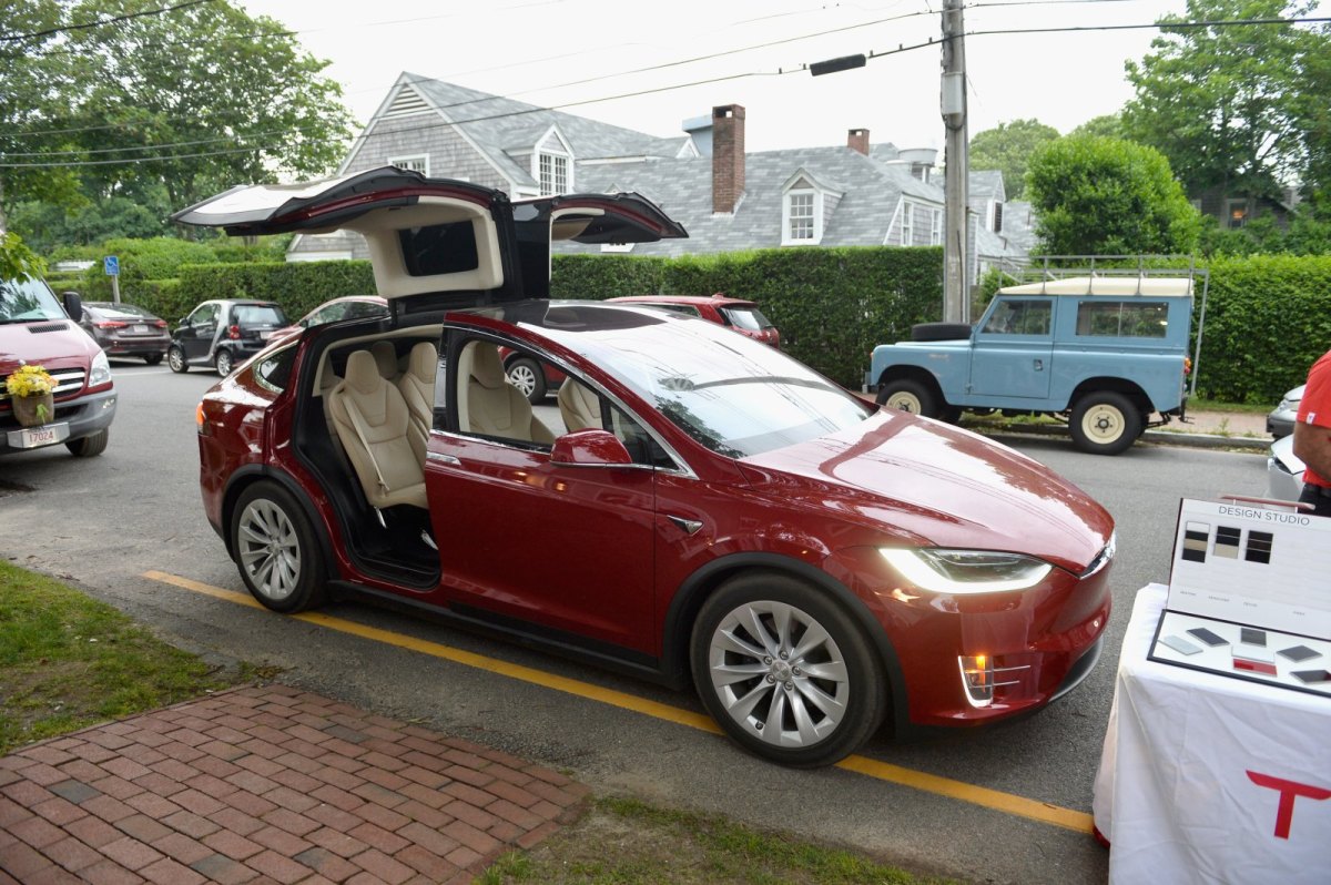 Tesla Model X