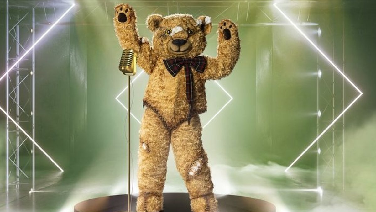 Der Teddy kann seinen Gesang bei "The Masked Singer" heute nicht zum Besten geben.. © ProSieben / Benjamin Kis