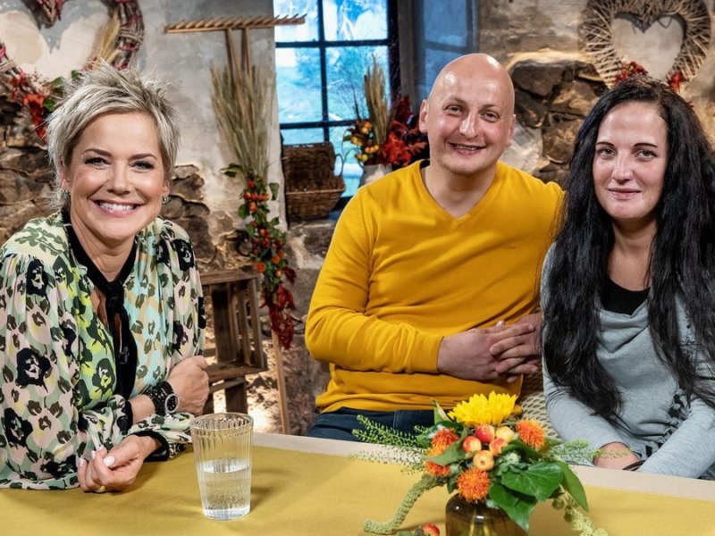 Nicht einmal Inka Bause (l.) konnte wirklich zwischen Matze und Eyleen schlichten.. © RTL