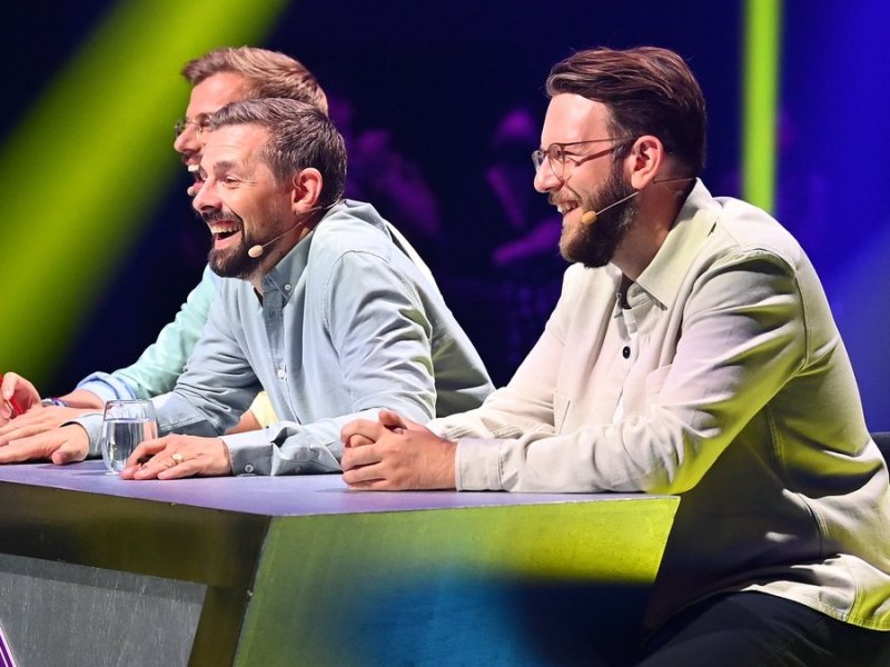 Joko Winterscheidt mit Klaas Heufer-Umlauf und Jakob Lundt. (v.l.n.r.). © ProSieben / Willi Weber