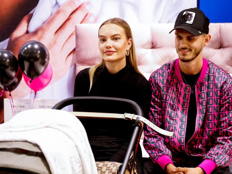 Cheyenne Ochsenknecht mit Freund Nino und ihrem Baby Mavie.. © getty/Isa Foltin / Getty Images