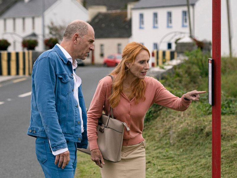 "Sprachlos in Irland": Connie (Andrea Sawatzki) und Max (Götz Schubert) machen einen Intensivsprachkurs in Irland.. © ARD Degeto/Martin Maguire