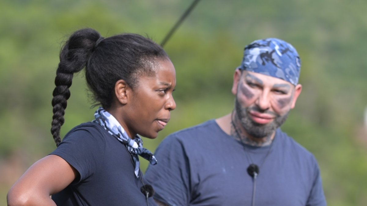 Linda Nobat und Harald Glööckler während einer gemeinsamen Prüfung im Dschungelcamp.. © RTL / Stefan Menne