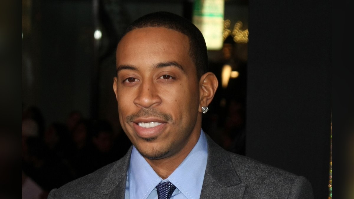 Ludacris spricht den Vater in der Serie "Karmas Welt".. © 2011 Kathy Hutchins/Shutterstock.com