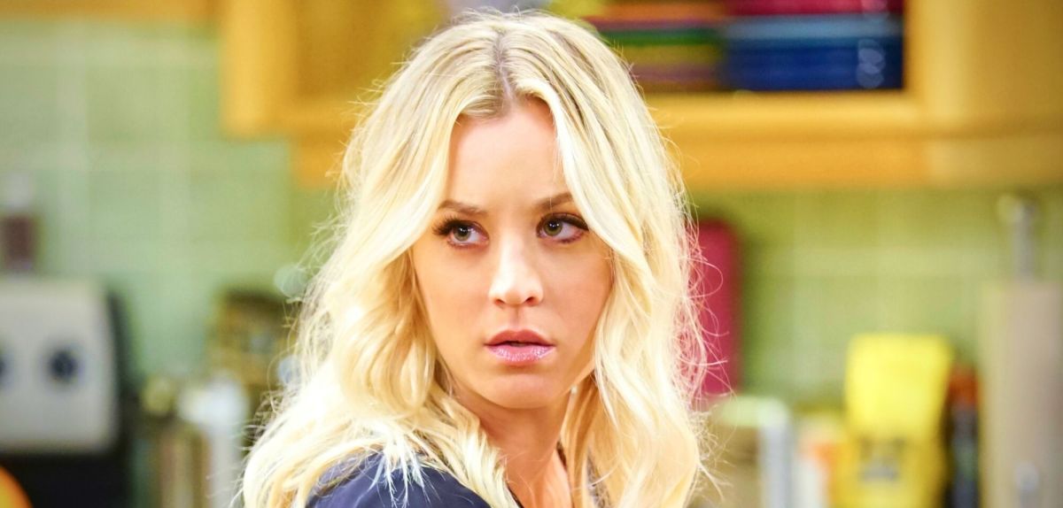 Penny (Kaley Cuoco) in 