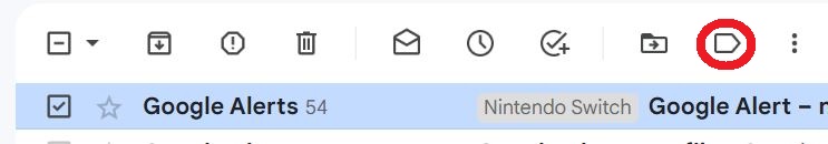 Das Label-Symbol in der Navigationsleiste, nachdem eine Mail markiert wurde.