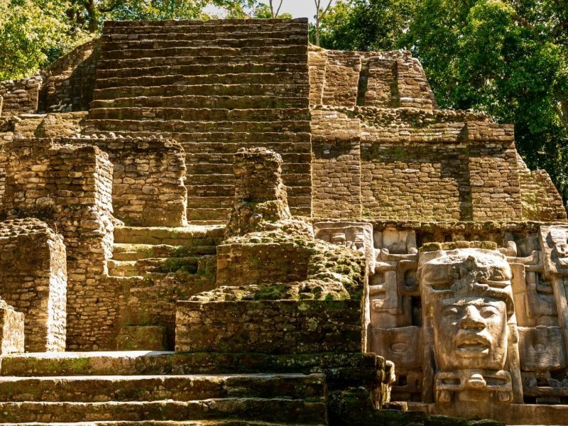 Maya Tempel