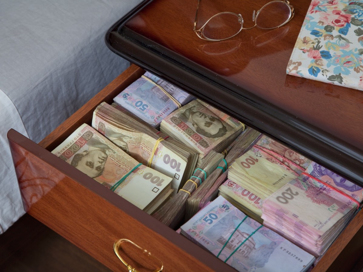 Notgroschen: Wer so viel Bargeld zu Hause hat, soll angeblich Strafe zahlen