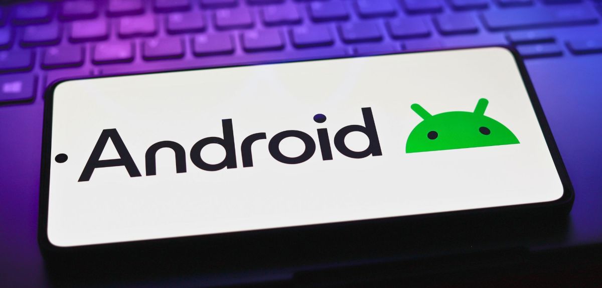 Android-Handy mit Logo