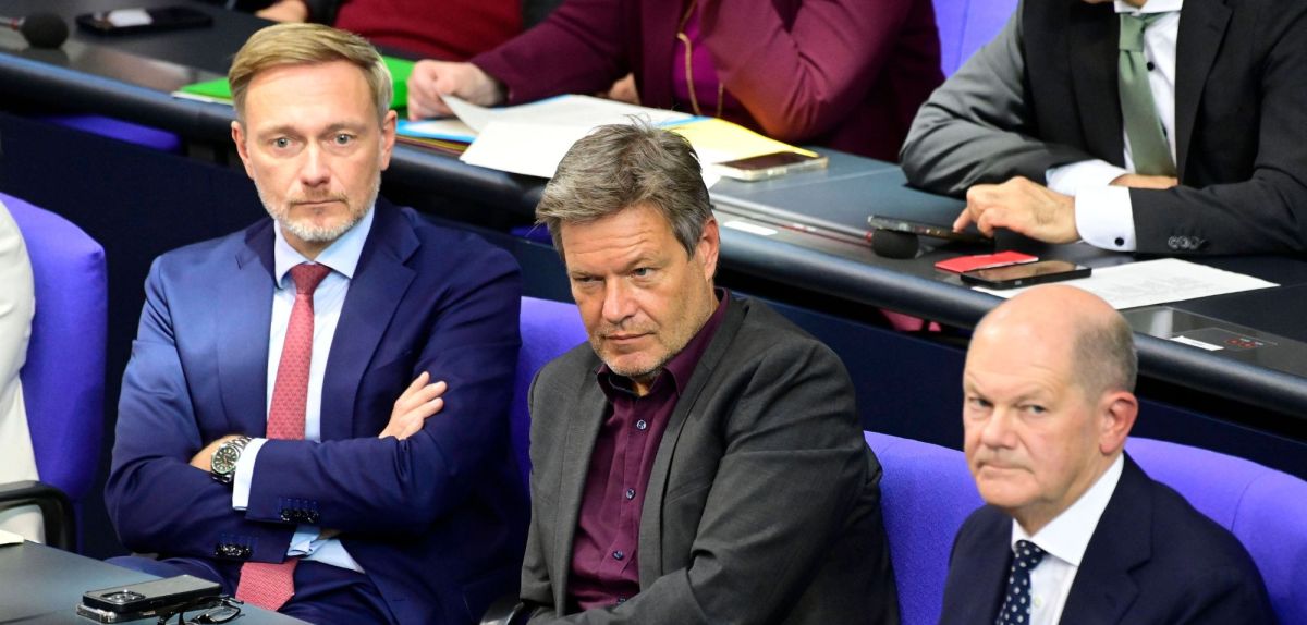 Christian Lindner, Robert Habeck und Olaf Scholz in der 193. Sitzung des Deutschen Bundestages im Reichstagsgebäude