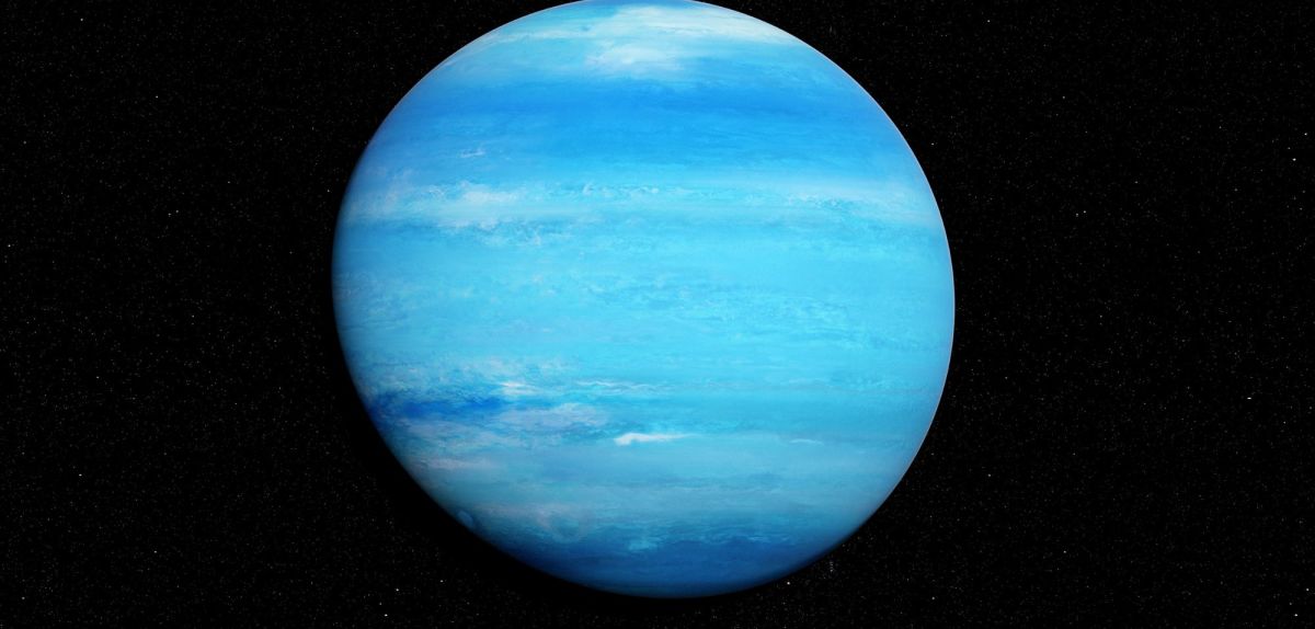 Exoplanet vor dunklem Hintergrund.