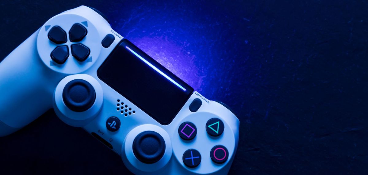 Ein Controller für die PlayStation-Konsole.
