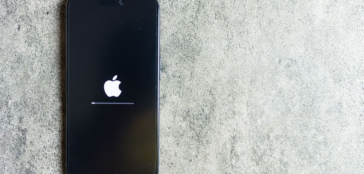 Update wird auf einem iPhone ausgeführt